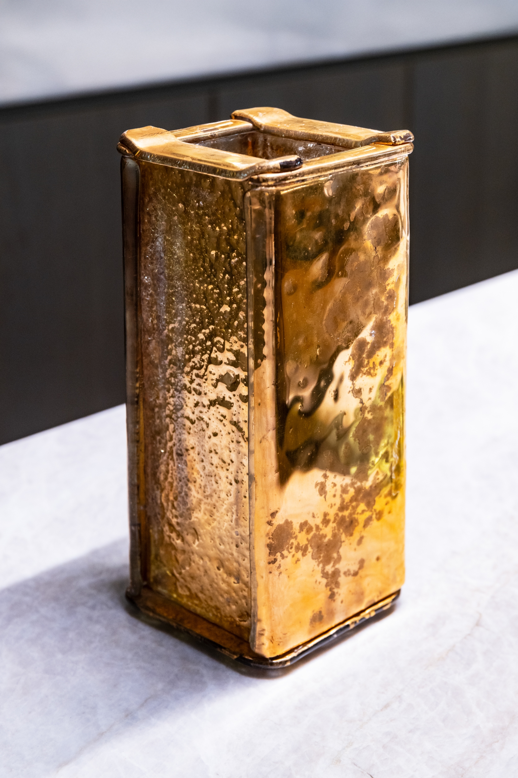 Golden vase