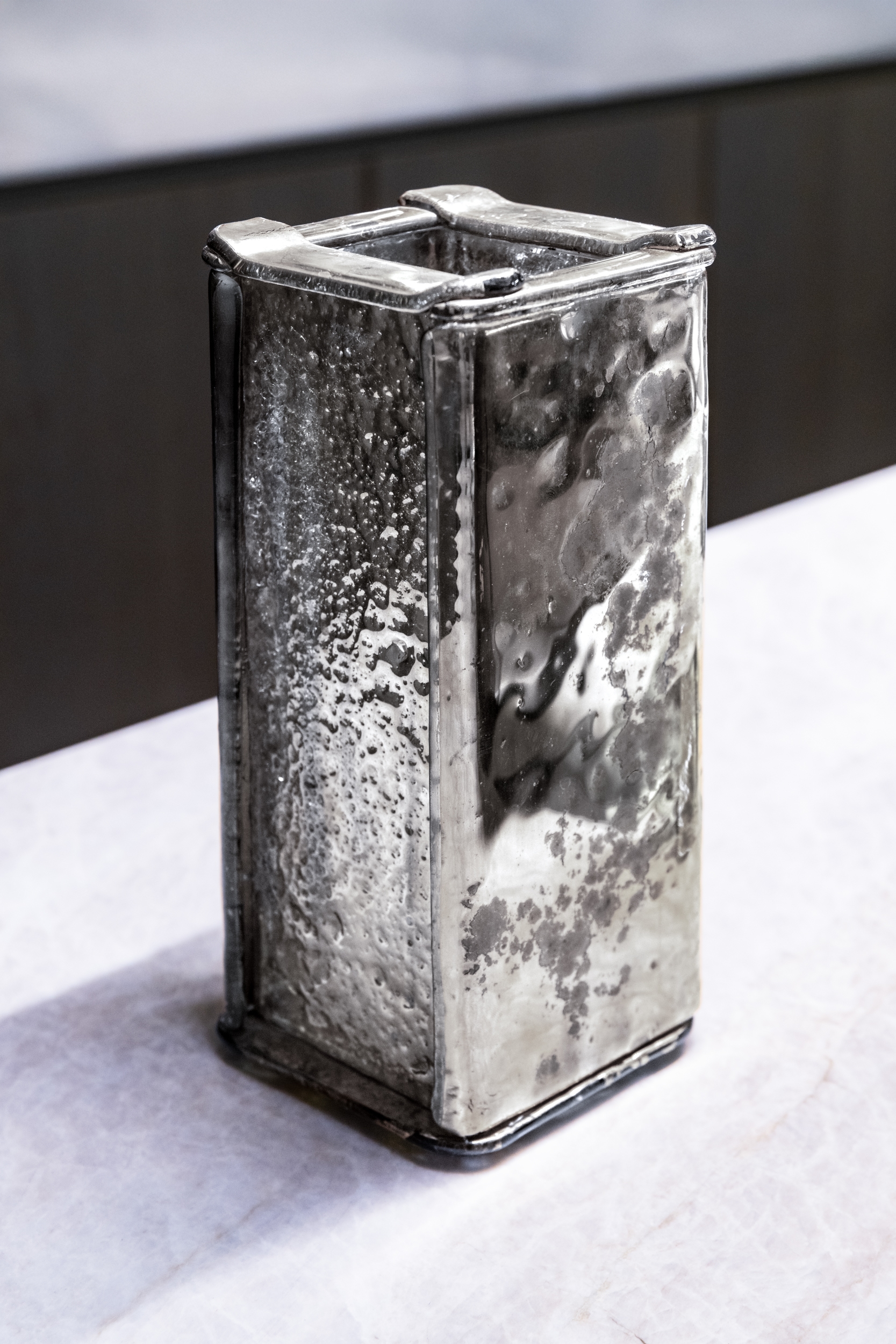 Platinum vase