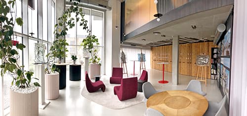 SKLO V MODERNEJ ARCHITEKTÚRE